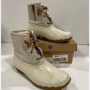 Sperry Women's Winter Boots - Cream and Tan